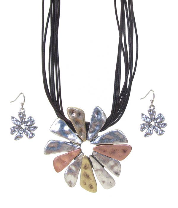 FLOWER PENDANT NECKLACE SET- I1249MTBBR-42117