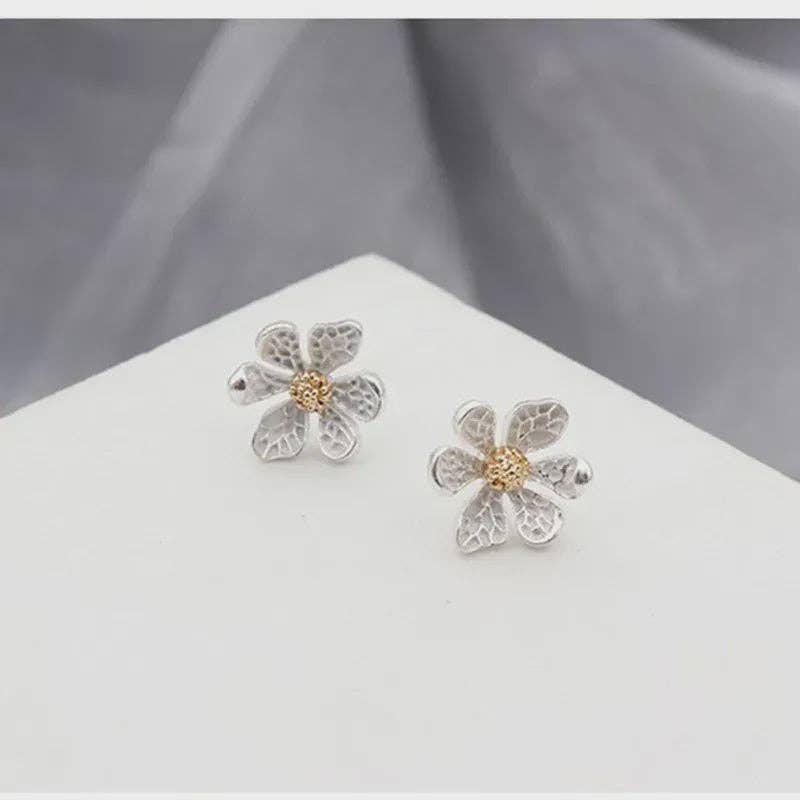 Small Daisy Alloy Studs