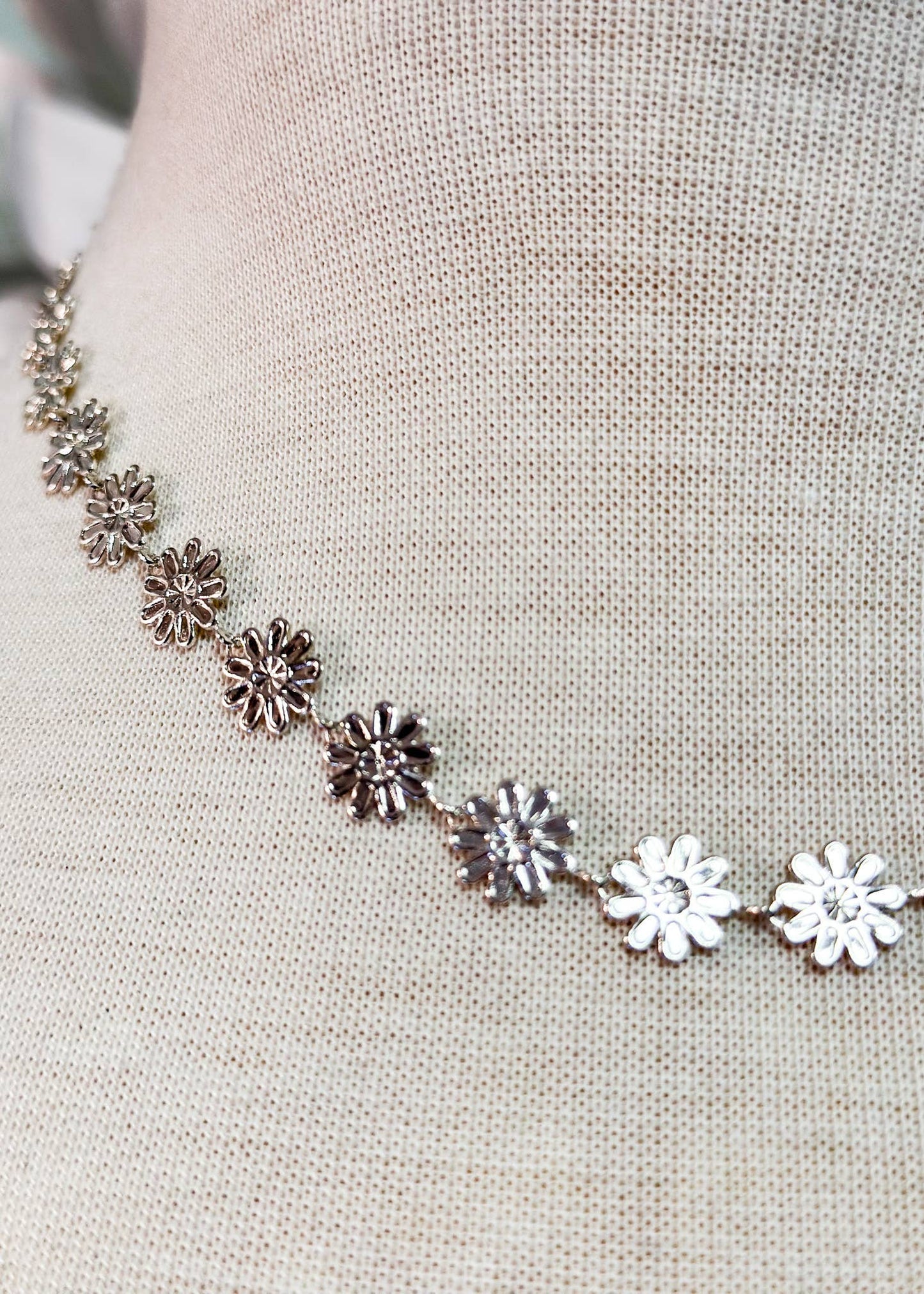 Silver Little Daisy Necklace